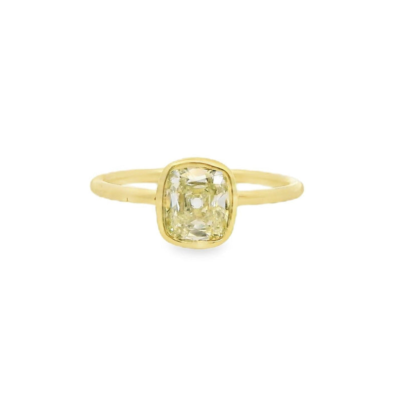 What $3,000, $5,000 and $10,000 Buys in an Antique Engagement Ring