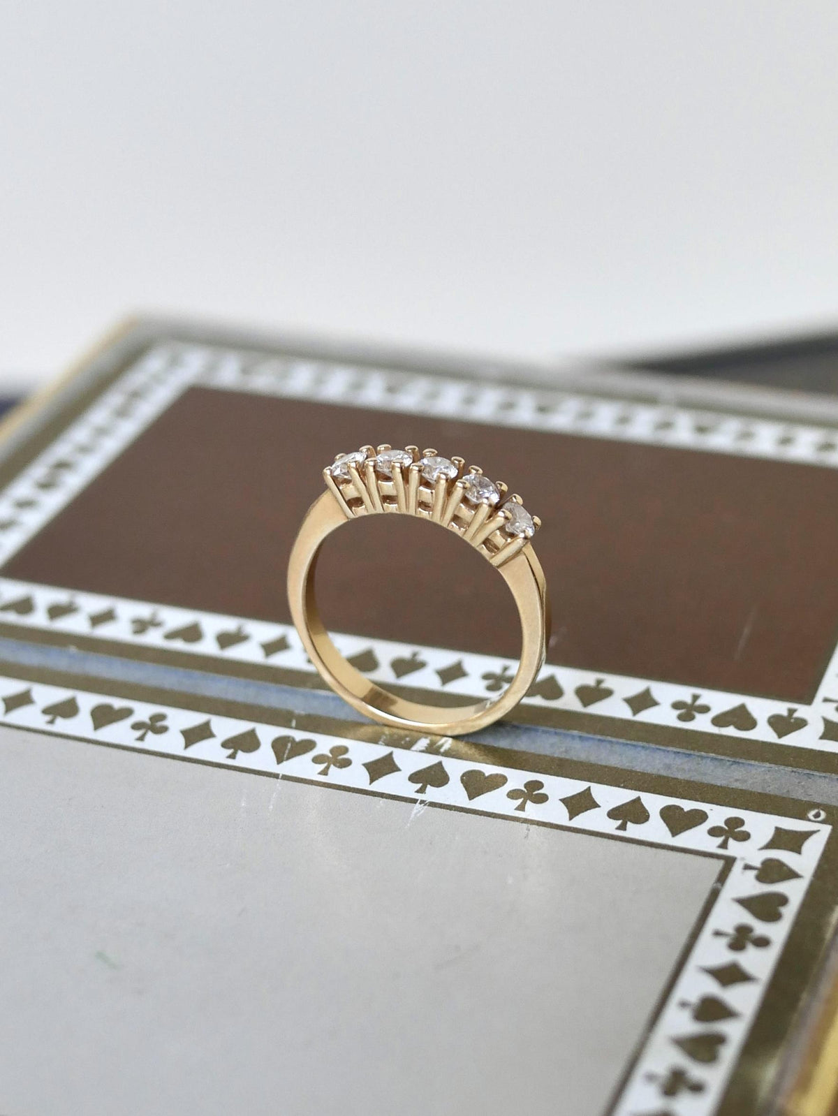 Vintage Five Stone Diamond 14k Yellow Gold Band Ring