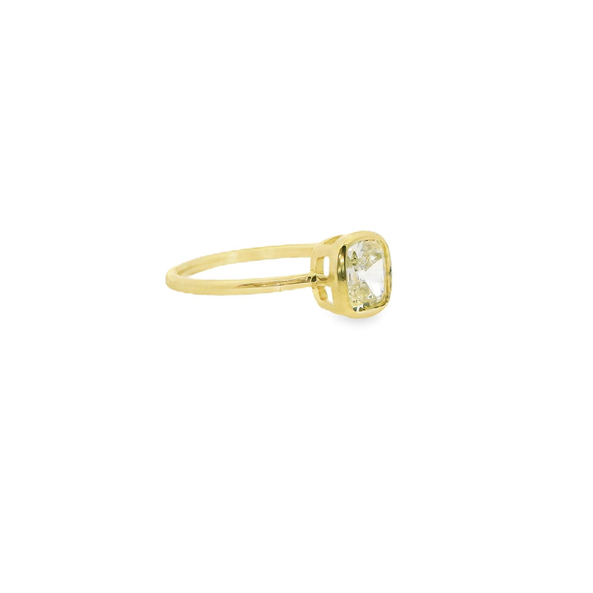 1.06 carat Old Mine Cut Diamond Bezel Set 18k Yellow Gold Engagement Ring