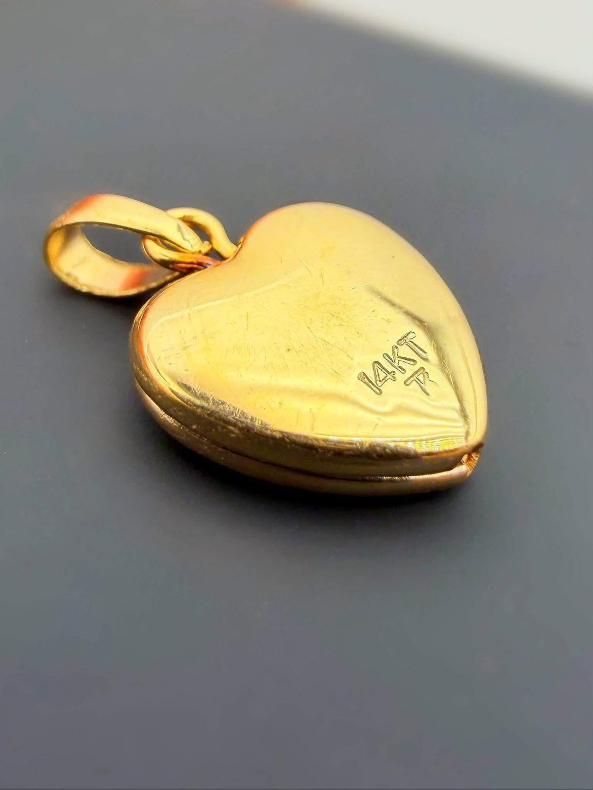 Vintage Starburst Diamond Heart Locket Pendant in 14k Gold